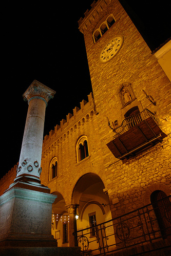 The Colonna delle anella - Bertinoro's symbol of hospitality